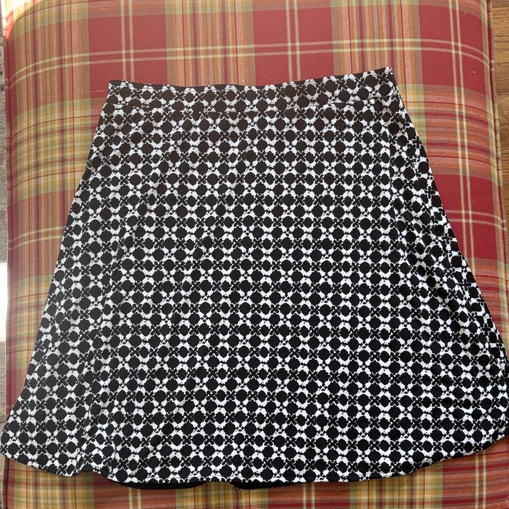 41 Hawthorn Black and White Geometric A-Line Skirt size Small